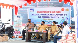Read more about the article Dialog Interaktif Live RRI, “Kejar Vaksinasi Covid-19” Polres Sorong Lakukan Berbagai Upaya