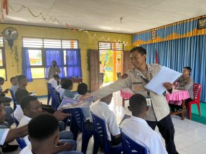 Read more about the article Bag SDM Polres Sorong Sosialisasi Rekrutmen Polri ke Sekolah