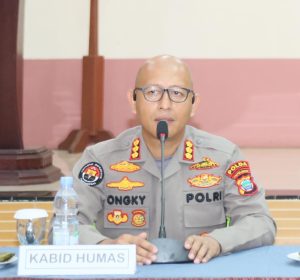 Read more about the article Polda Papua Barat Imbau Masyarakat Jaga Kondusifitas Kamtimbas Jelang PSU